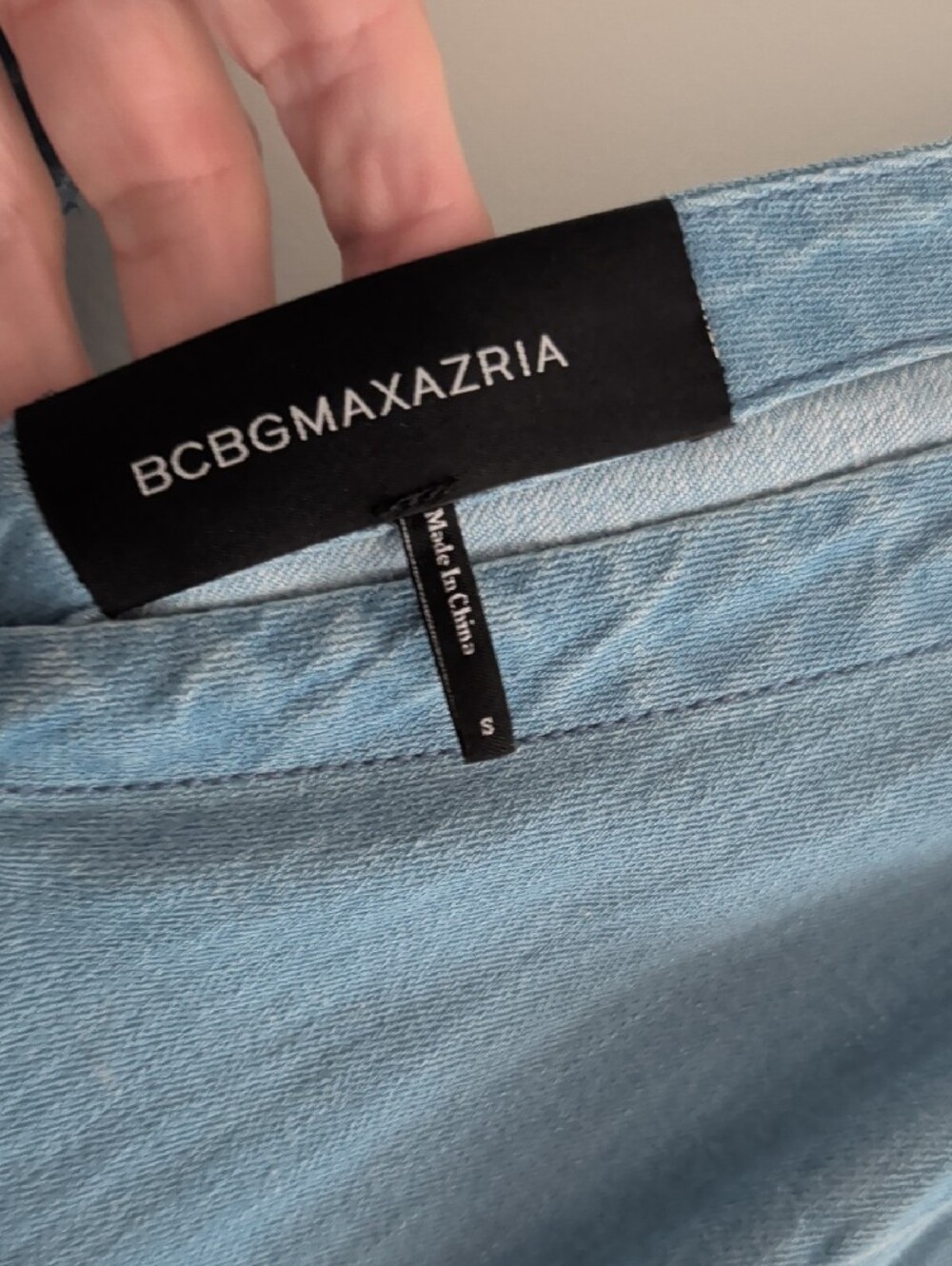 BCBGMaxAzria Light Blue Denim Button-Front Wide Leg Jumpsuit - Picture 4 of 6